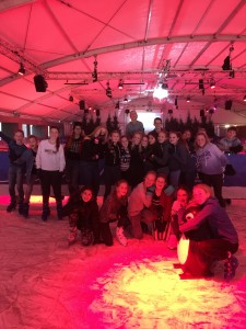 dongen-ice-schaatsen-tijdens-gymles